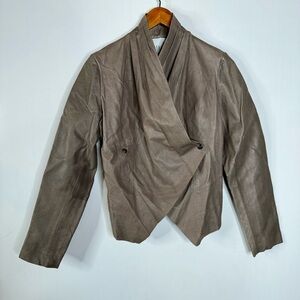 BB Dakota Brown Leather Jacket Size Medium‎